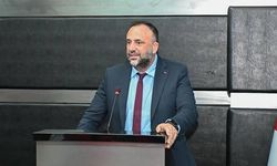 Çeler: Vatandaşlar, siyasetçilerle aralarındaki uçurumun kapanmasını istiyor