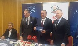 Ataoğlu, Koopbank'ın düzenlediği Safir kart tanıtım etkinliğine katıldı