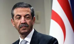 Ertuğruloğlu: Kıbrıs konusunda yaşanan görüş ayrılıkları Türk tarafını uluslararası alanda zayıflatıyor