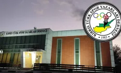 Spor Yazarları Derneği'nin "Yılın Başarılıları" ödülleri sahiplerini buldu