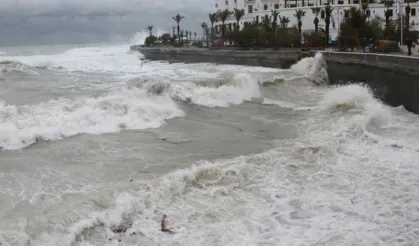 Karada ve denizde yarın fırtına bekleniyor