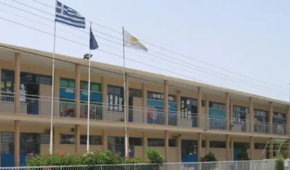 Güney Kıbrıs'ta okullar gelecek hafta açılacak