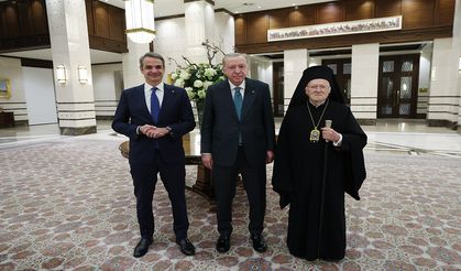 Erdoğan, Miçotakis ve Fener Rum Patriği ile görüştü