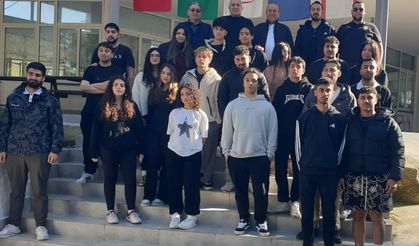 Ataoğlu, Demokrat Parti Lefkoşa Gençlik Kolları’nın kampını ziyaret etti