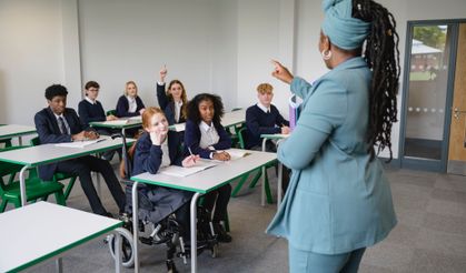 Birleşik Krallık’tan eğitime dev yatırım: Okullar yenileniyor