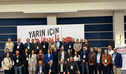 Şenkul: “Ülkeyi düzlüğe çıkaracak yol haritası için çalışıyoruz”