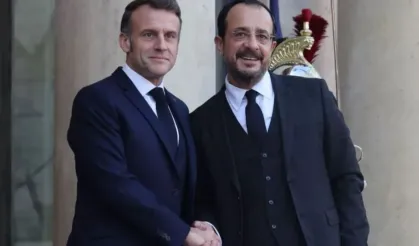 Macron yarın Güney Kıbrıs’a geliyor