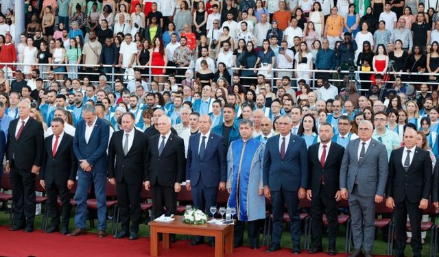 Cumhurbaşkanı Tatar, LAÜ 30’uncu dönem mezuniyet törenine katıldı