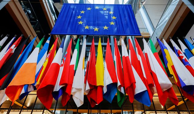 Avrupa Birliği, Gürcistan'a adaylık statüsü verdi