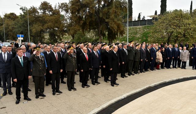 Şehitler Haftası nedeniyle Lefkoşa Şehitler Anıtı’nda tören düzenlendi