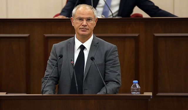 Oğuzhan Hasipoğlu: Mütekabiliyet esasıyla sayın Tatar da Atina’yı ziyaret edebilmeli