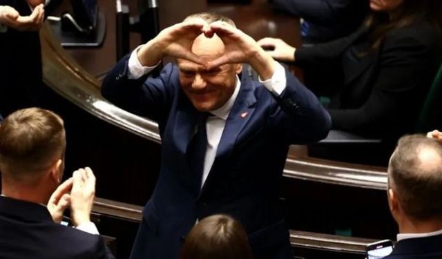 Donald Tusk, Polonya'nın yeni başbakanı