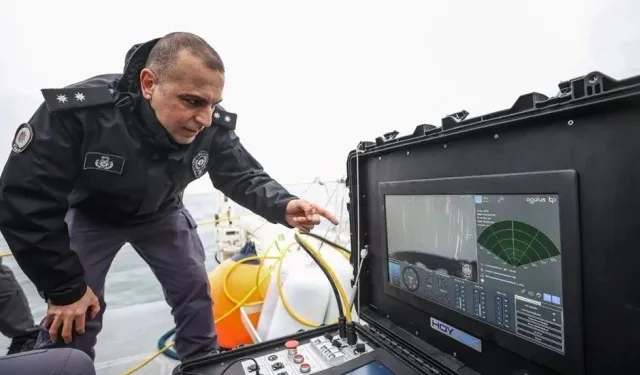 Marmara’da batan gemideki denizciler aranıyor: İnsansız su altı robotu da devrede