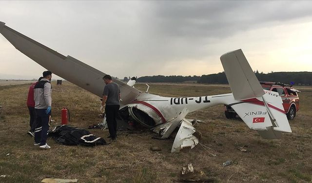 Bursa'da eğitim uçağı düştü: İki pilot öldü