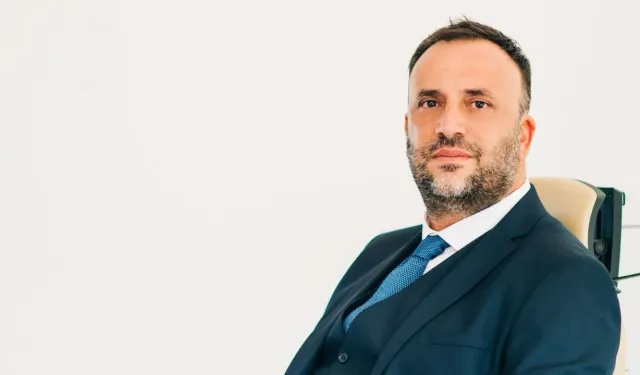 Zeki Çeler: “Kimse kimsenin haysiyetine çamur atamaz”