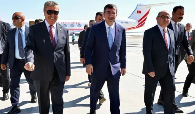 Cevdet Yılmaz, adada!