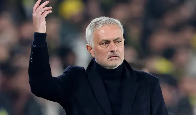 Fenerbahçe, Jose Mourinho ile yollarını ayırdı