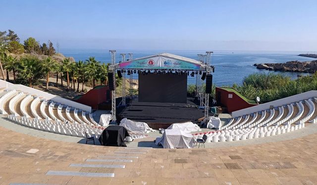 Girne Amfi’de Dev Ekran Hazır: Türkiye–Almanya final heyecanı bu akşam