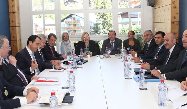 Diaspora liderlerinden Birleşik Kıbrıs çağrısı