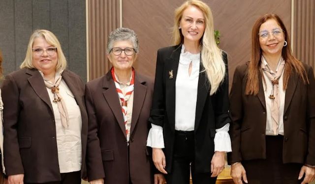 Nilden Bektaş Erhürman, Kıbrıs Türk İzci Örgütü Derneği başkanı ve beraberindeki heyet ile görüştü