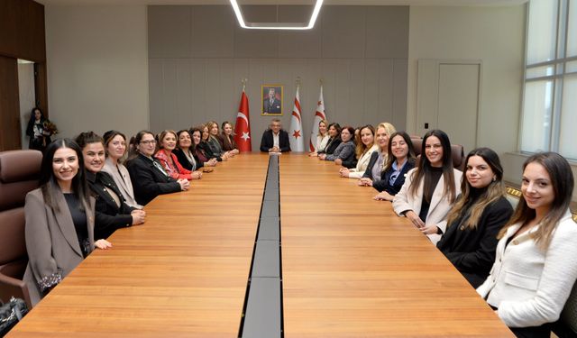 Erhürman, GİKAD, Genç GİKAD ve Gİ-KA KOOP  başkan ve yönetim kurulu üyeleriyle bir araya geldi