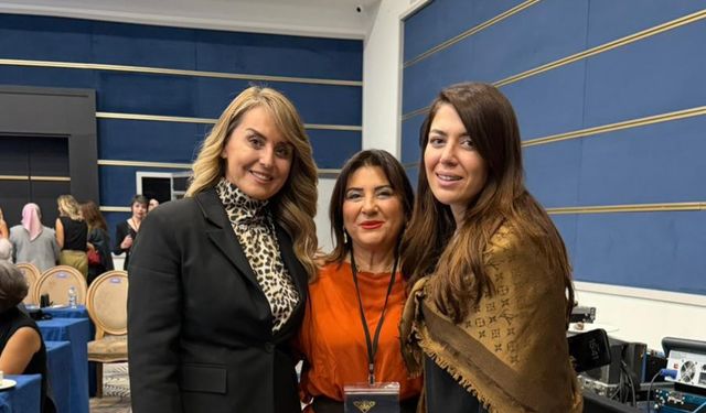 Demokrat Parti, “iş’te kadınlar zirvede v” etkinliğinde yer aldı