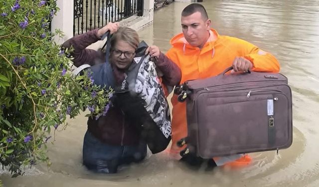 Hasan Karlıtaş: Bu yaşananları sadece doğal afet olarak görmek en büyük yanılgıdır