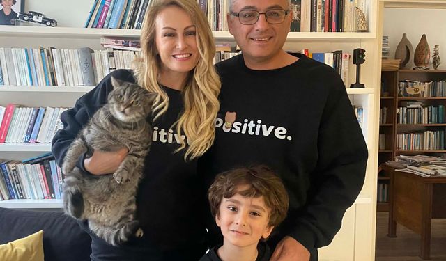 Erhürman ailesinden üç dilde yeni yıl mesajı