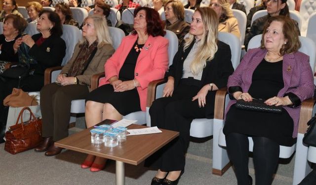 Nilden Bektaş Erhürman “Kadın Sağlığı” Paneli'ne katıldı