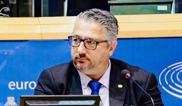 Şenkul’dan bütçe tartışmasına sert yanıt: “aynı koşullarda belediye ayakta, merkezi maliye neden değil?”