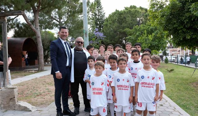 17. Zerdali Festivali kortej yürüyüşüyle başladı