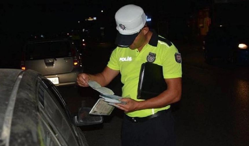 Ülke genelindeki trafik denetimlerinde 2 bin 150 sürücü kontrol edildi