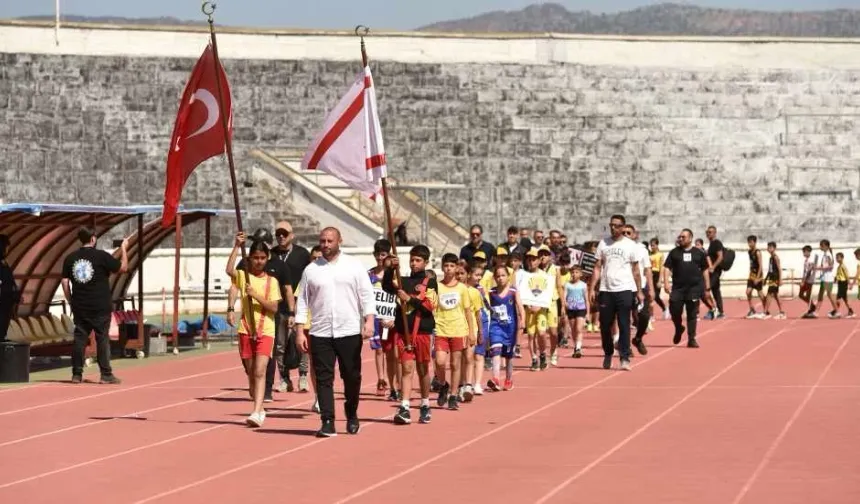 23 Nisan kutlamaları çerçevesinde 4. Sprint Yarışmaları yapılıyor