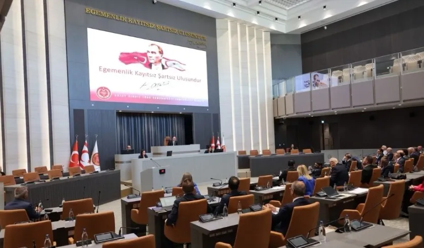 Meclis yasama göreviyle toplandı