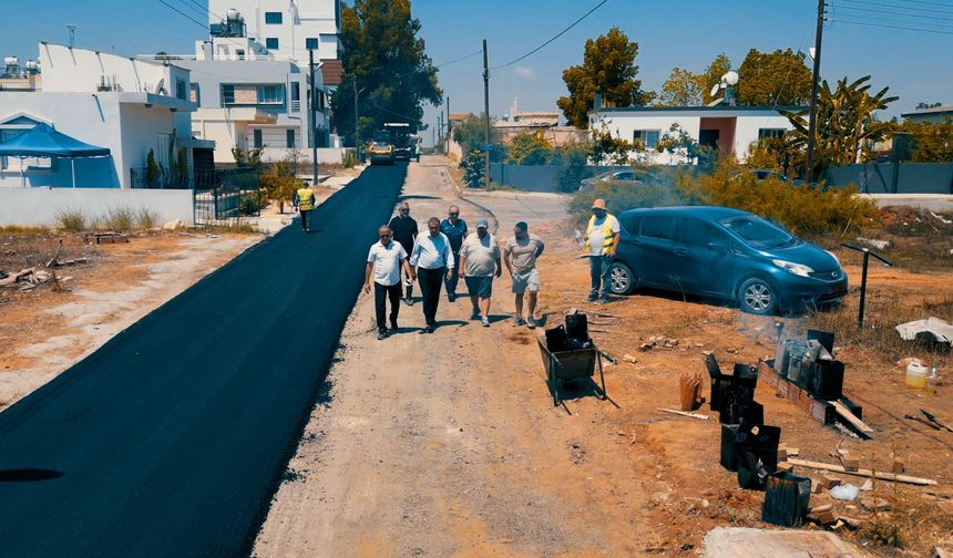 Gazimağusa’da yollar yenileniyor : 1 . Etap Asfalt Projesi başladı