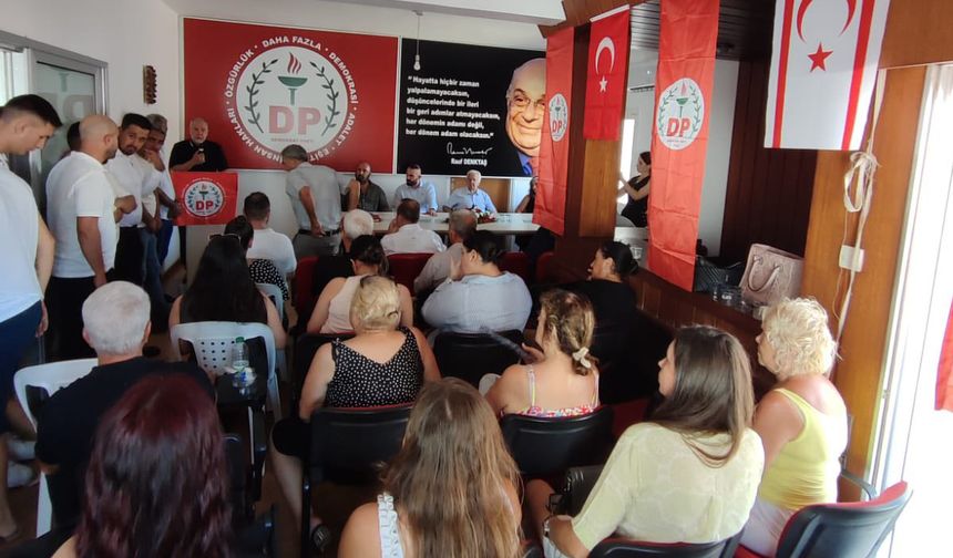 Demokrat Parti Güzelyurt’ta coşkuyla buluştu: “Demokrat Parti dimdik ayakta!”