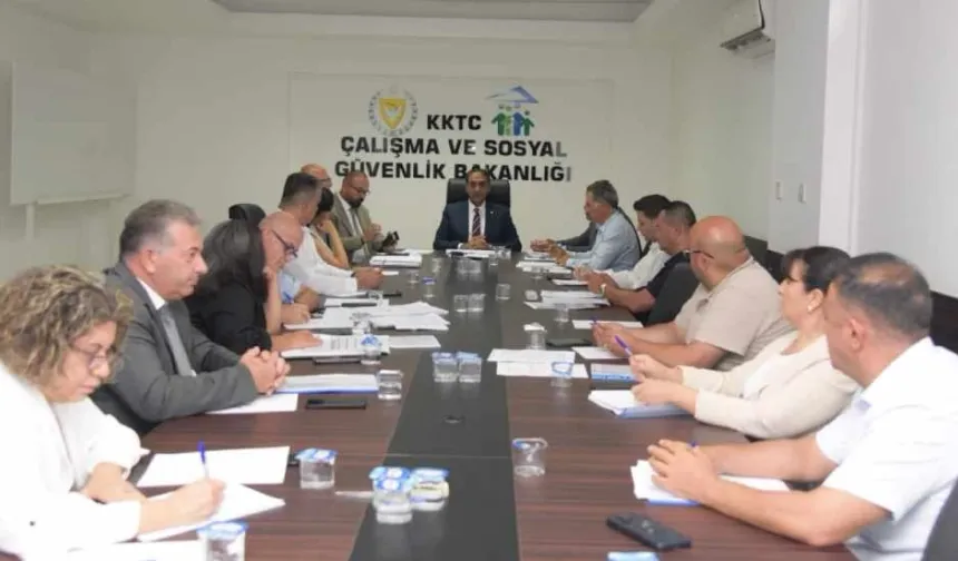 Gardiyanoğlu: Asgari ücrete en geç pazartesi günü karar verilecek