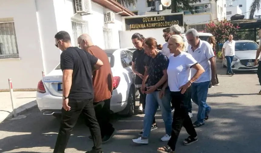 5 Kıbrıslı Rum, 1 hafta daha tutuklu kalacak