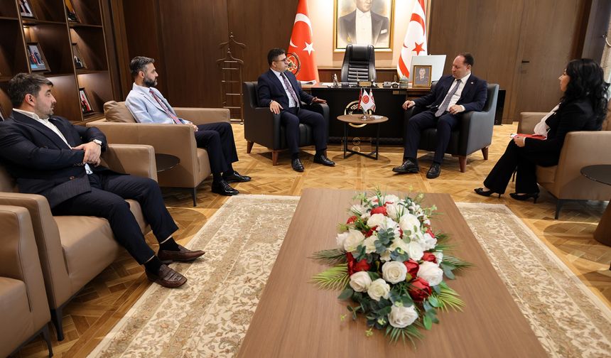 Öztürkler: KKTC’ye karşı kurulan her masayı, anavatan Türkiye ile birlikte yıkarız