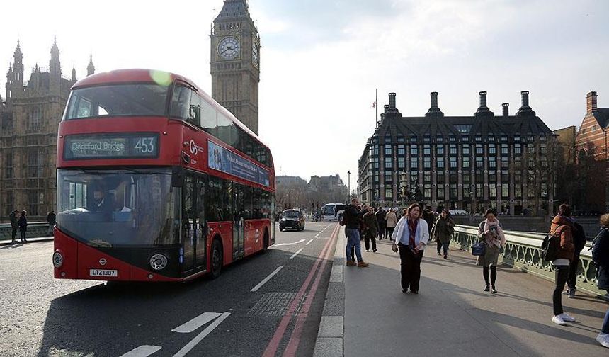 İngiltere’den yeni göçmenlere B2 düzeyinde İngilizce şartı