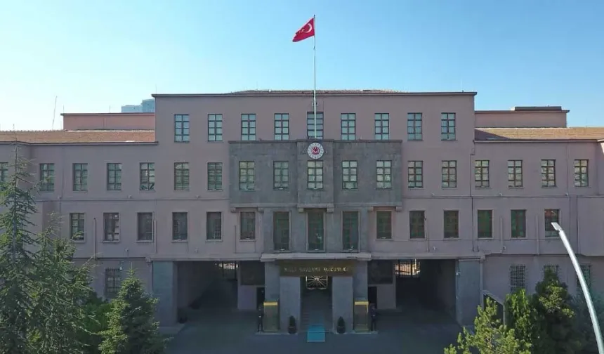 MSB'den Yunan Savunma Bakanı'na: TSK her türlü türlü tehdidi bertaraf edecek güçtedir