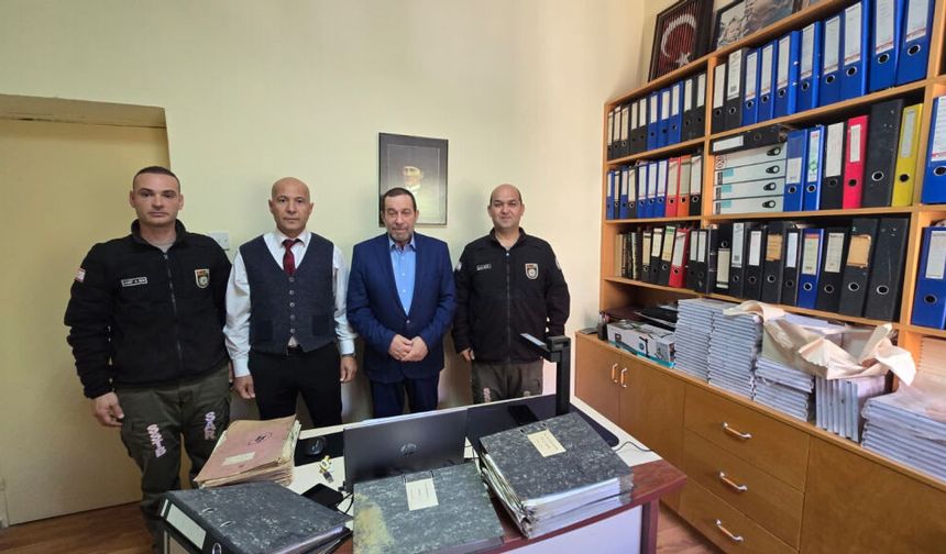 Kurucu Cumhurbaşkanı Rauf Raif Denktaş’ın arşivi dijitalleştiriliyor