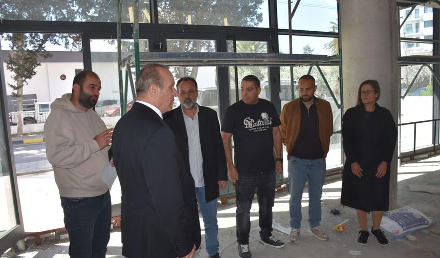 Ataoğlu, yapımı devam eden Devlet Tiyatroları binasını ziyaret ederek incelemelerde bulundu