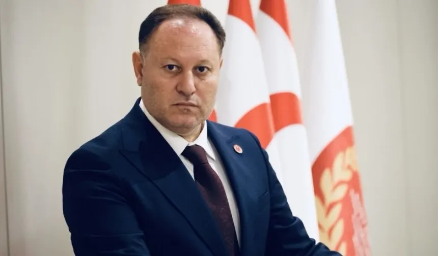 Öztürkler: Şampiyon meleklerimizin hatırası, halkımızın ortak vicdanında daima yaşayacaktır