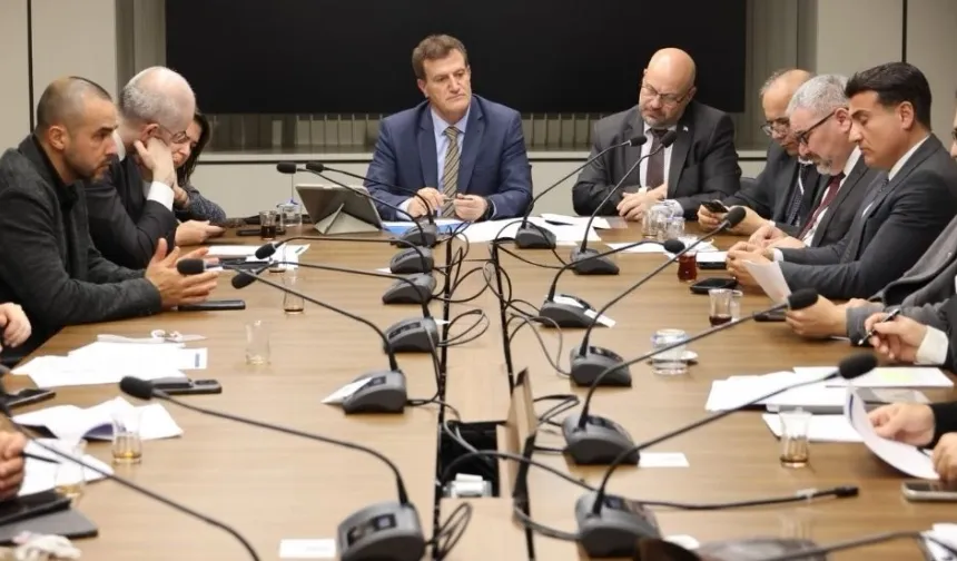 Fiber Optik Protokolü Meclis’i kilitledi: Arıklı ek protokolün ele alınacağını açıkladı