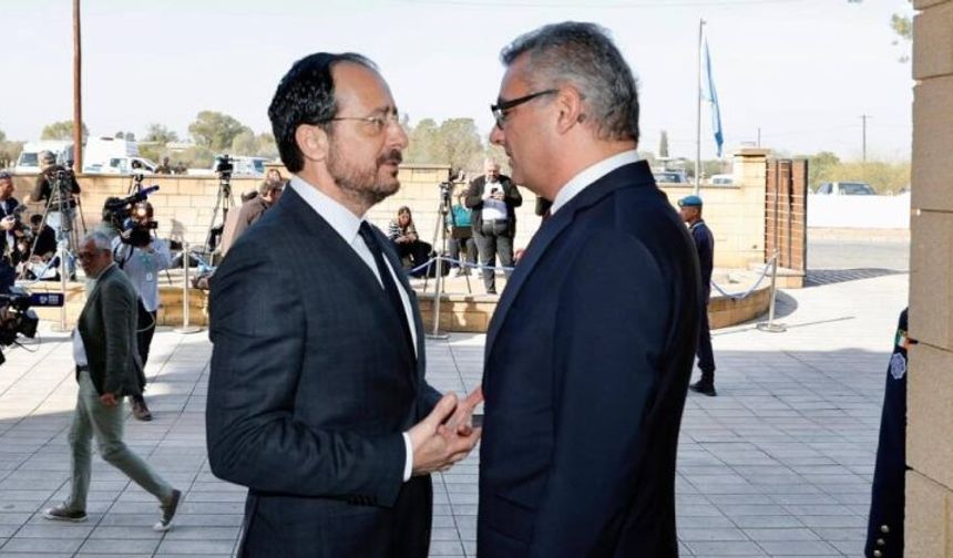 Liderler görüşmesi ve Erhürman’ın açıklamaları Rum basınında