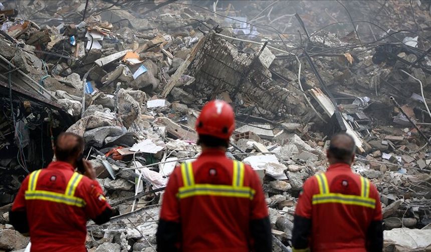 İran: ABD-İsrail saldırılarının başladığı 28 Şubat'tan bu yana 230’dan fazla çocuk hayatını kaybetti