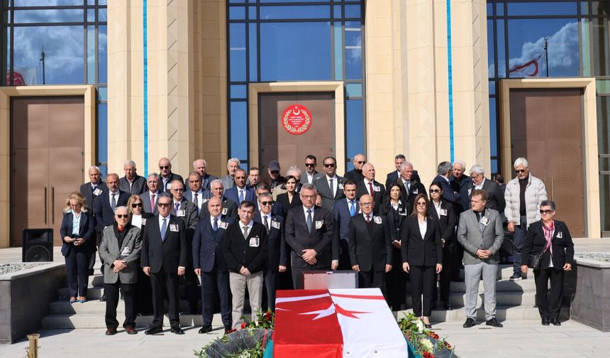 Merhum siyasetçi Salih Coşar son yolculuğuna uğurlanıyor