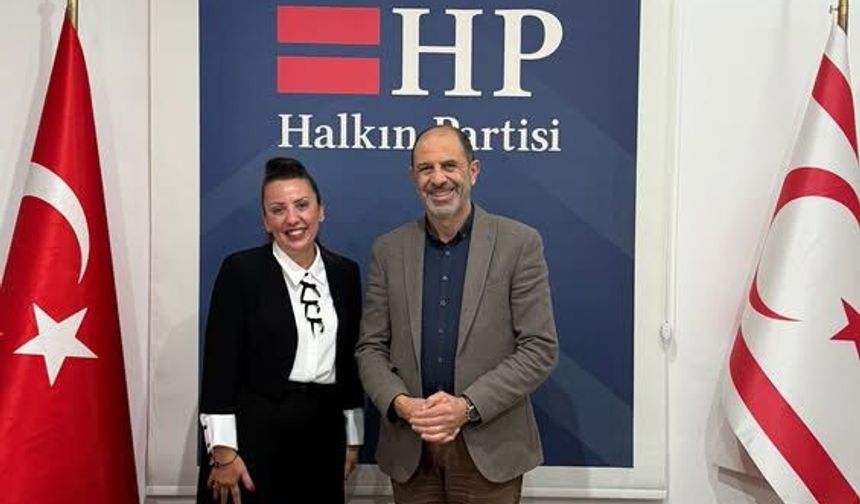 Emekli Bürokrat Ebru Çomunoğlu Halkın Partisi’ne katıldı