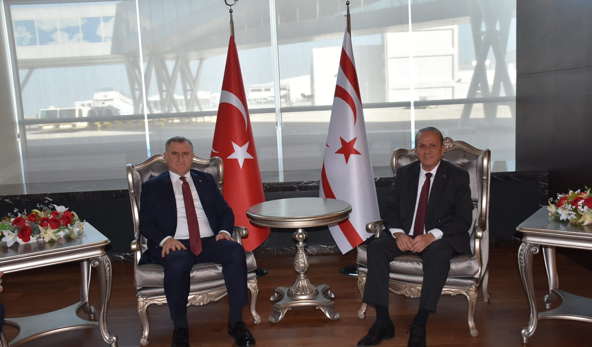 Türkiye Gençlik ve Spor Bakanı Bak KKTC’ye geldi